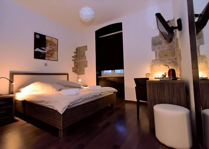 Marmontova Luxury