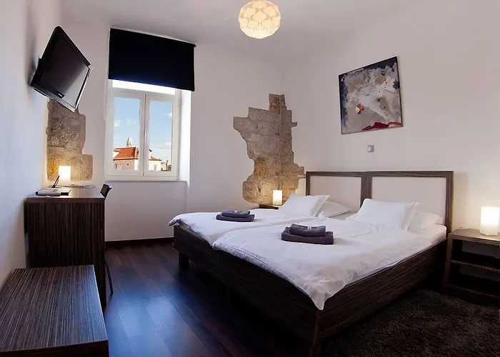 Marmontova Luxury Gasthuis