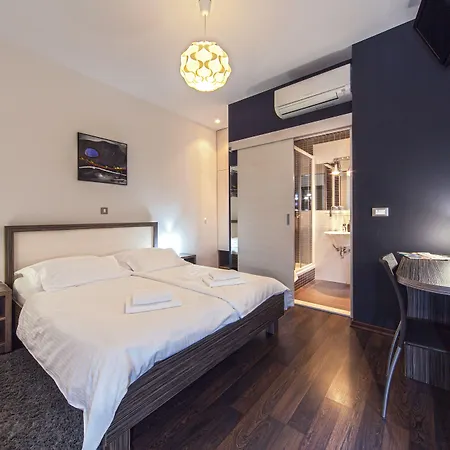 Marmontova Luxury 4* Σπλιτ